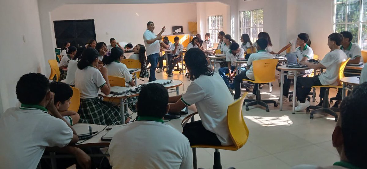 MagdalenaGober's tweet photo. ¡Más y Mejores Resultados! 10 mil estudiantes del Magdalena participan de estrategia focalizada para mejorar el rendimiento en las Pruebas Saber 11.

La gobernadora @mmarguiguerra desplegó una estrategia de acompañamiento académico en municipios priorizados del Magdalena… https://t.co/lqoRqqbrvx
