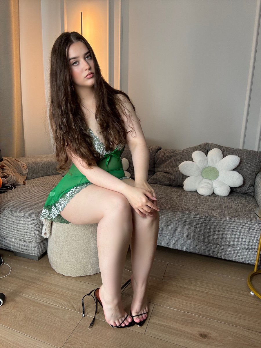 Miss Vikelsik tweet media