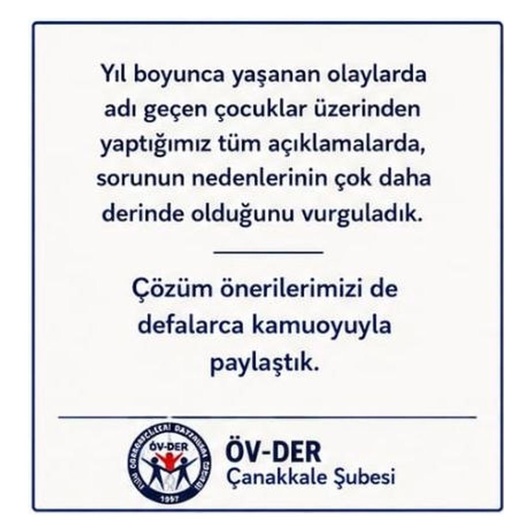 OVDERCanakkale's tweet photo. Çocuklara uygulanacak cezai işlemin suça sürüklenmede caydırıcı bir etkisi olamaz.
Çocukların içinde olduğu kararlarda eğitimcilerin,psikologların, hak savunucuların,pedagogların yer alması önemli ve gereklidir. 

@TBMMresmi 
#ÇocukHakları https://t.co/RkIQKuSBqR