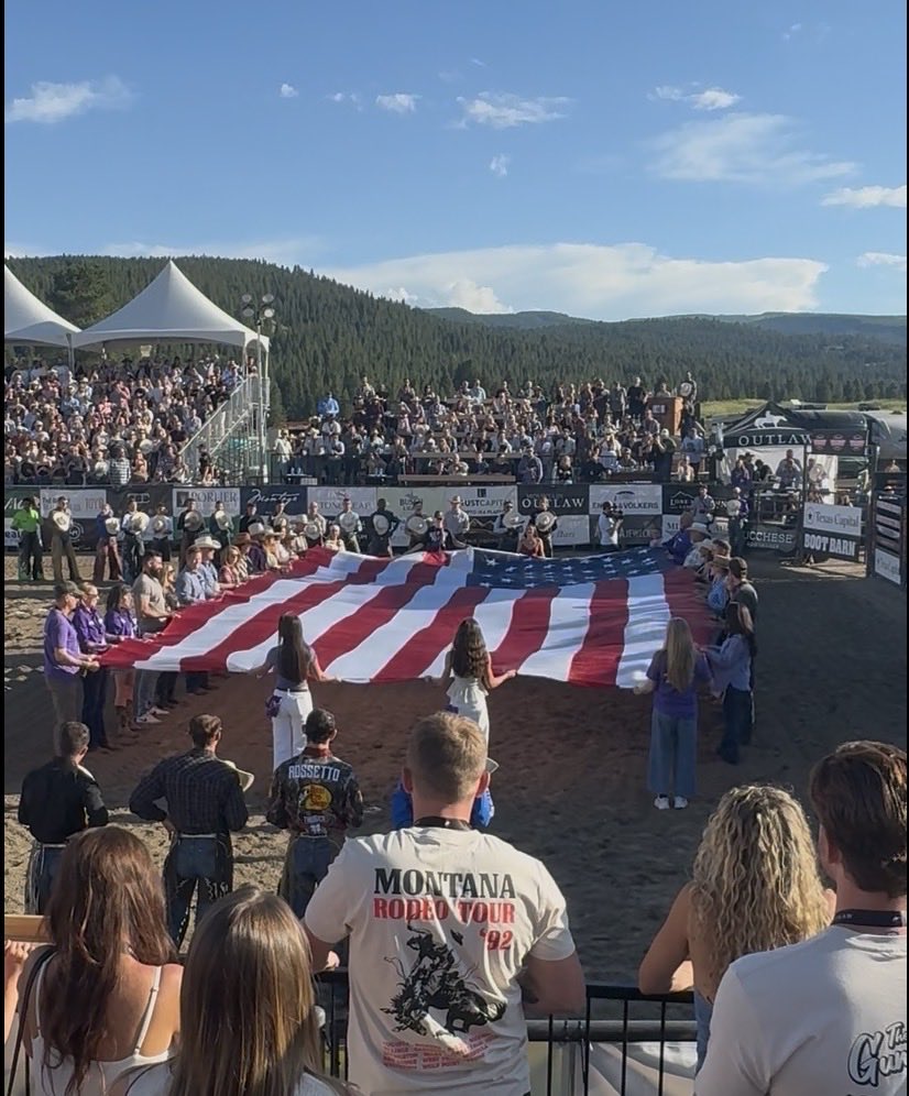 aaronflint's tweet photo. Flint Rasmussen. The Dowler Brothers. Great catching up with so many patriots at the Big Sky PBR. What a show. Honored to take part in the flag ceremony. 🇺🇸🇺🇸🇺🇸 @Flintrass @PBR @DowlerTaco https://t.co/GlXySaWsiO