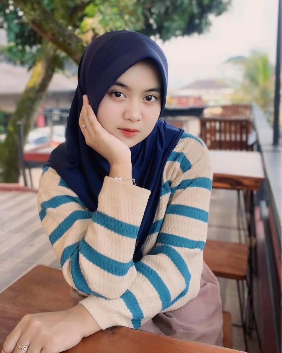 gizem0293's tweet photo. https://t.co/RWPi3jBiaS