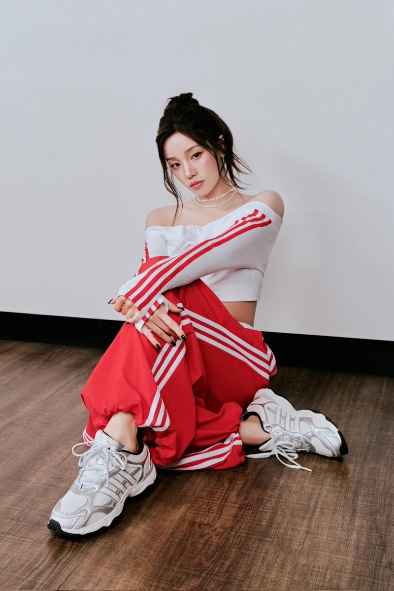 syqfiles's tweet photo. she looks so good https://t.co/glDoIhieGd