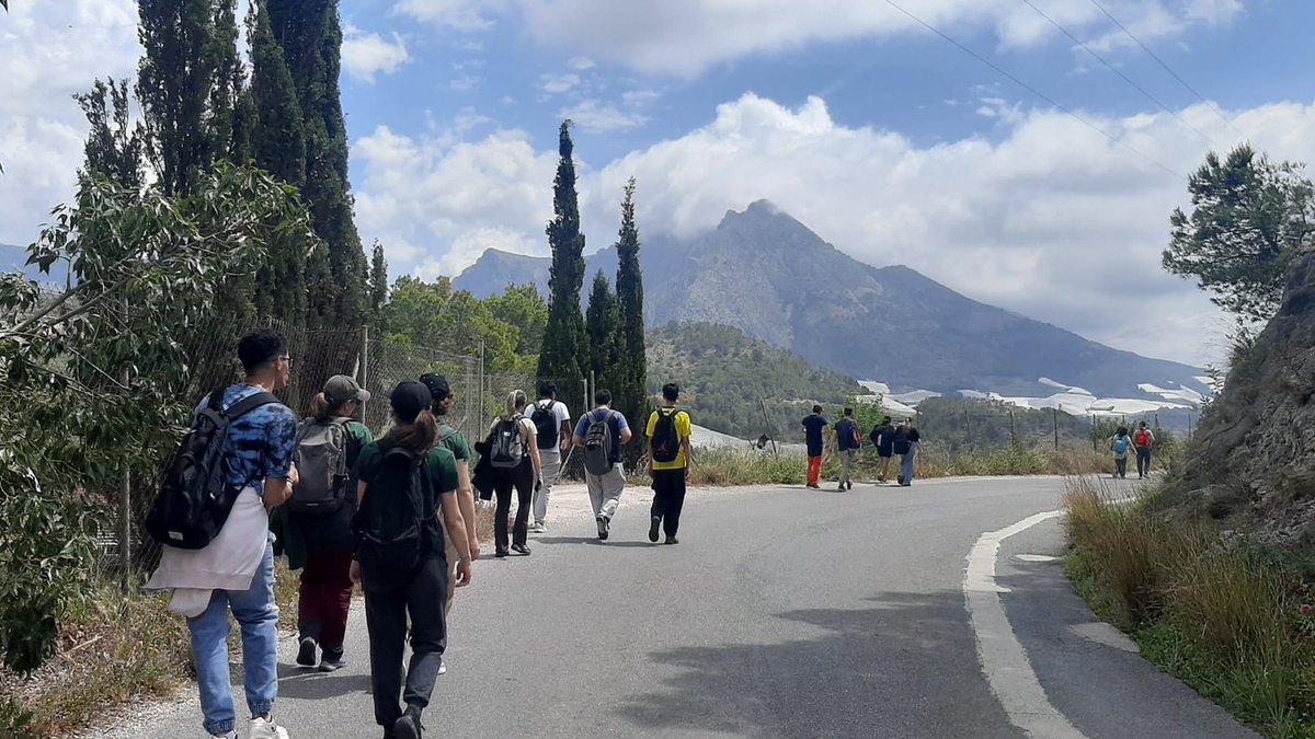 SEO_BirdLife's tweet photo. 🏫Cerramos el curso del programa educativo #AulasLIBERA.
Más de 4.500 estudiantes de 97 centros educativos de 11 comunidades autónomas, han desarrollado actividades vinculadas a la naturaleza.
Te lo contamos👉 https://t.co/iJDuCkxL7b
#ProyectoLIBERA https://t.co/oQURs5tu5I