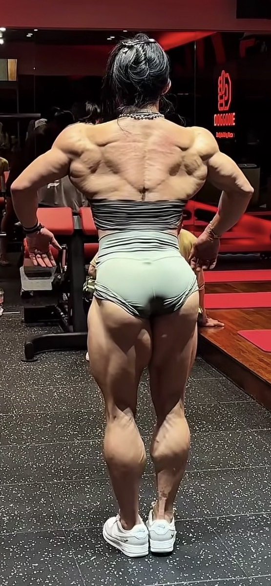 BBSchizo777's tweet photo. Girls bodybuilding (all divisions not bodybuilding in particular) are so much more stacked than the guys. Figure &amp; Wellness my favorite divisions but I keep up with them all. https://t.co/4n8YhnWcvK