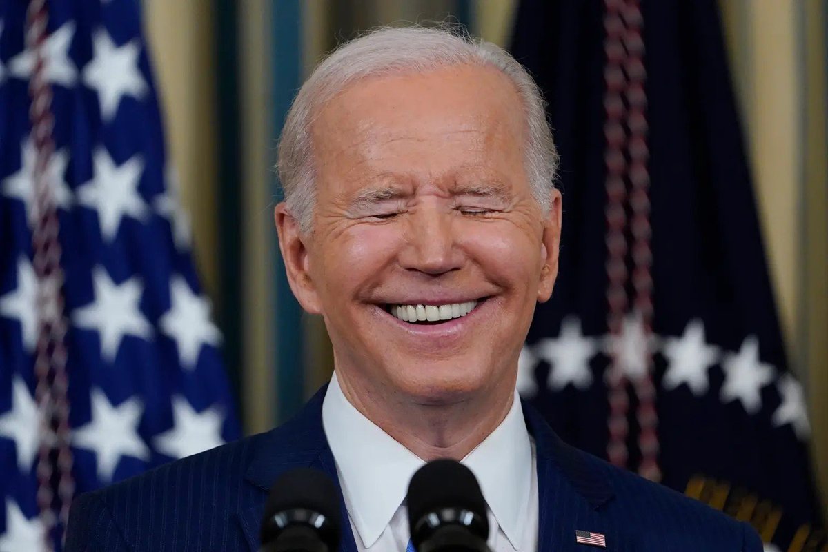 PpollingNumbers's tweet photo. Trump administration releases documents alleging Russia tried to interfere in the 2020 election. 

The target was Joe Biden as they tried to help Trump win another term https://t.co/XM7F18Xznf