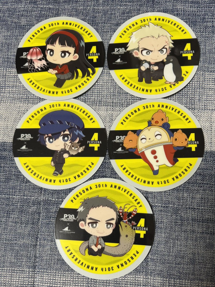 cocoa_m3344's tweet photo. 【交換･買取】ペルソナ 30th シーパラ 八景島シーパラダイス
【譲】コースター：雪子、完二、直斗、クマ、遼太郎＞春、真、かすみ、惣治郎
特典：オルフェウスM＞イザナギ
定価程度
【求】コースター：P3主MW、P5主
ゲーム参加特典：P4主
東京、千葉手渡し希望
異種となりますがお願いします。 https://t.co/GelNFEa3a1