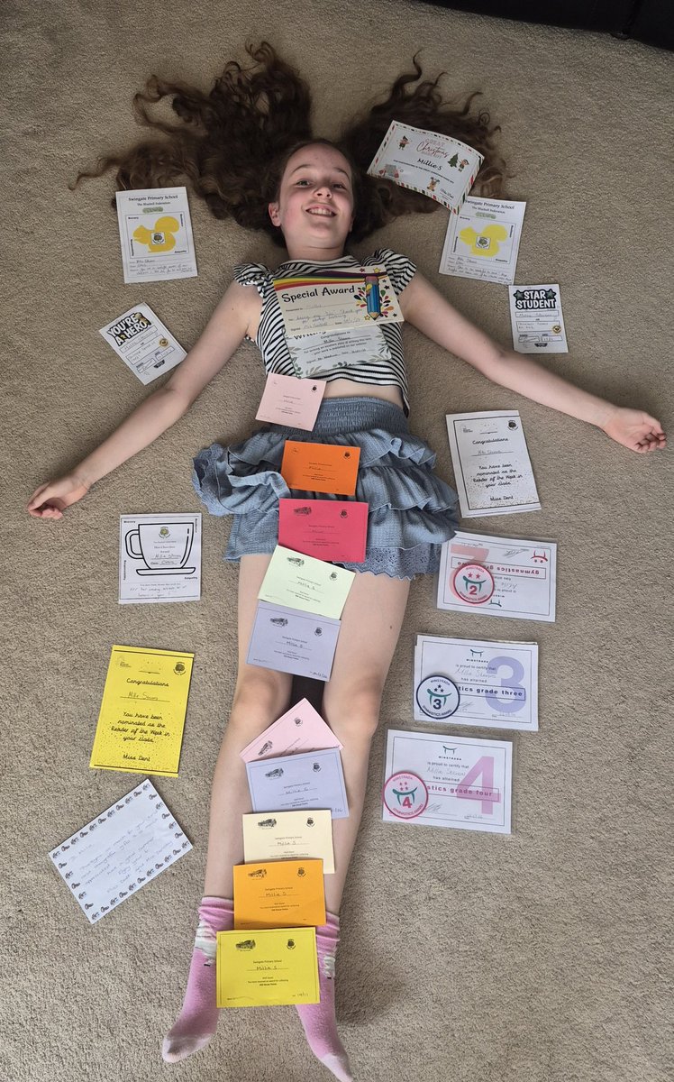lizziesummer123's tweet photo. Millie has worked hard and it shows, we couldn't be prouder.  Thank you Miss Dabb and Mrs Densley for giving Millie so many fantastic memories in year 5 @SwingatePrimary @MissDDabb https://t.co/vbUxzgKwQ1