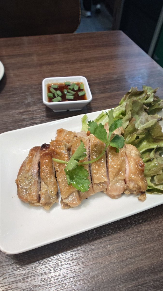 mat29560546's tweet photo. 空港にてラストタイ飯。
これにて帰国！ https://t.co/JZCq3hGrlZ