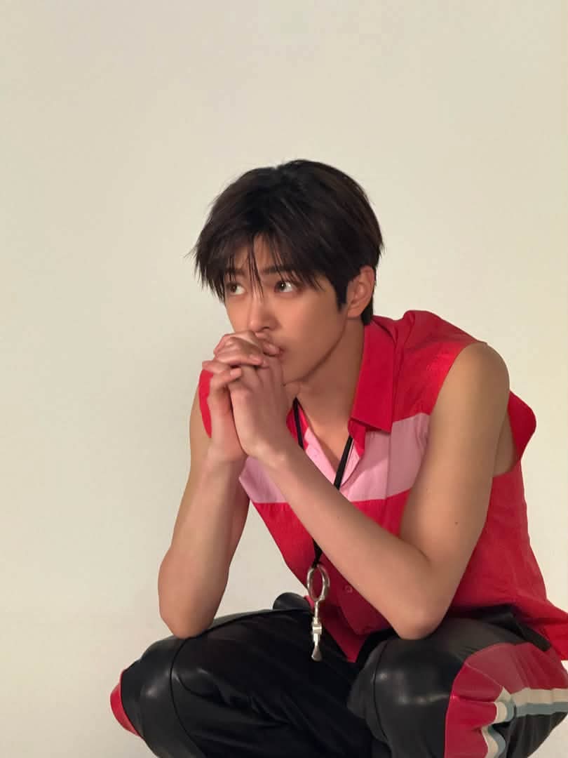 ShweSummer41581's tweet photo. @AHNKEONHOGLOBAL @cortis_bighit Wishing you a smooth and speedy recovery,keonho!

#GetWellSoonKeonho
#AlwaysWithKeonho
#KEONHO #건호 https://t.co/cFzAaZiZho