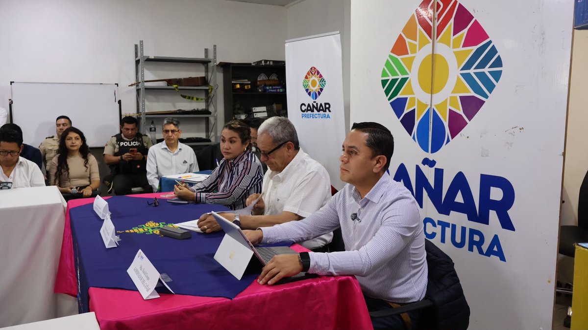 DavidCrespo0's tweet photo. 📍 En el cantón La Troncal se desarrolló la Sesión Ordinaria del COE Provincial, con la participación de las instituciones competentes.

#COEProvincial #GestiónDeRiesgos https://t.co/0CYoEufKQW