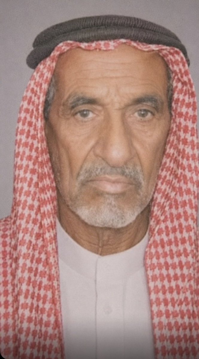 ben_aftan's tweet photo. خوي الفهدرفيق له بالعسرواللين
   وغلاه عند ابوفيصل كلن درابه

#الملك_فهد
#عبدالعزيز_بن_فهد
#برجس_بن_عفتان https://t.co/ZoAbYrw0Rx