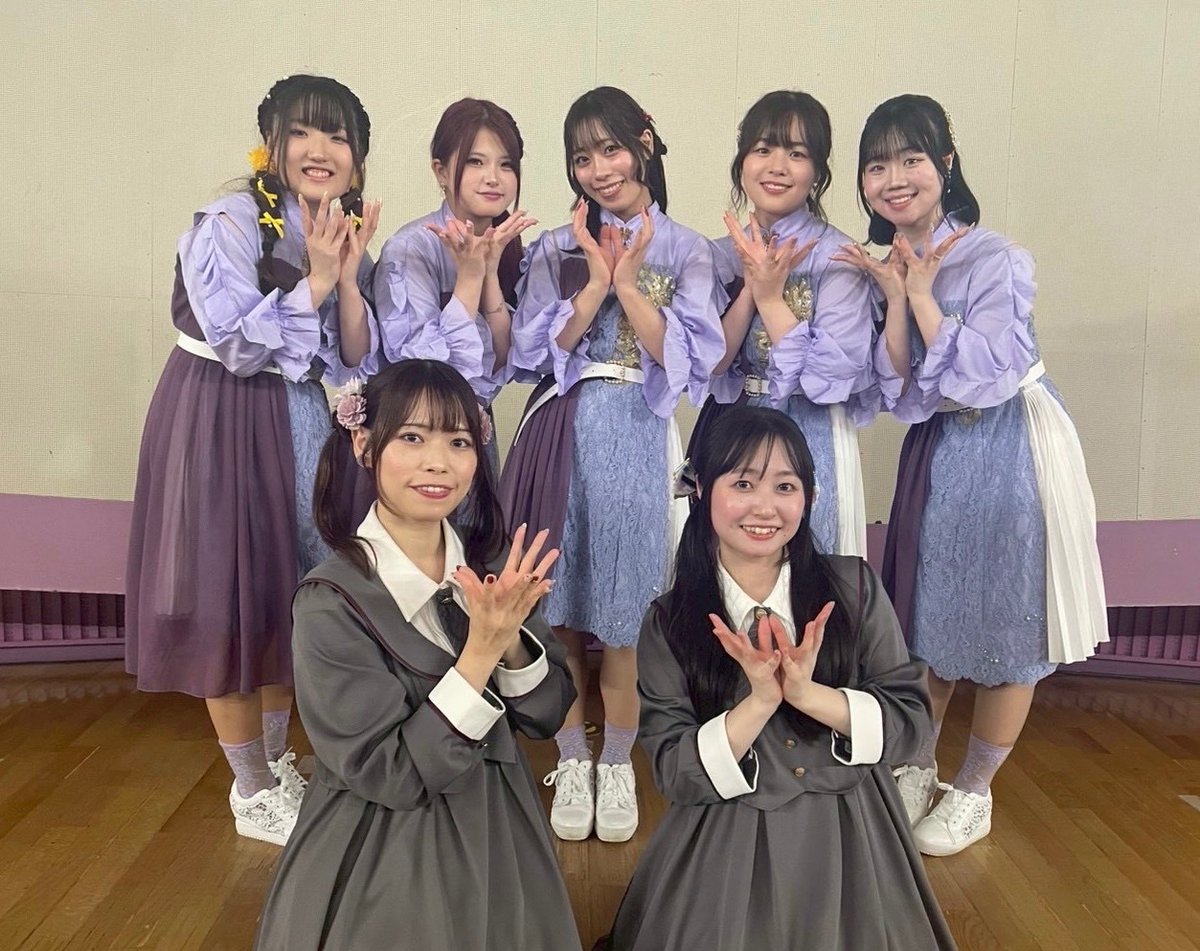 hanano_princess's tweet photo. 💐ありがとうございました💐
本日は
「花ぷりのむちゃプリーズ委員会特大号」公開生配信✨でした！

機材トラブルにより開始時間が遅くなってしまい大変申し訳ございませんでした🙇‍♀️

初めての公開生放送&初めてのゲストということで初めて尽くしのイベントでしたが、楽しんでいただけましたでしょうか？👸

出演してくれたノブレスミネットちゃん！本当にありがとうございました✨