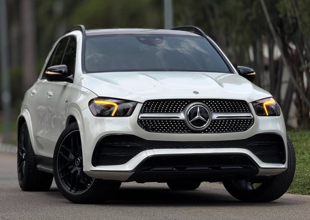 DaggashAutos's tweet photo. MERCEDES-BENZ GLE53///AMG
Foreign used 2023 Model 30k Miles 
Original duty ☑️
🏷️100m
📍Abuja https://t.co/otrcpq4KDV