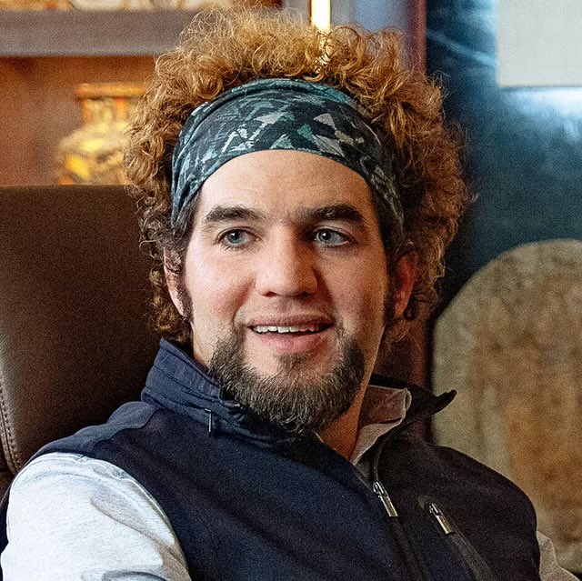 mogfoids's tweet photo. Same actor btw https://t.co/0RvZNOvrvT