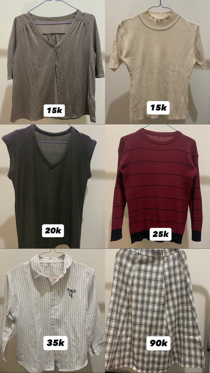 Leryeux's tweet photo. @thelovchapter enih paling bawah. di belakangnya ada karet. negotiable~ https://t.co/xBaGdgYhcG