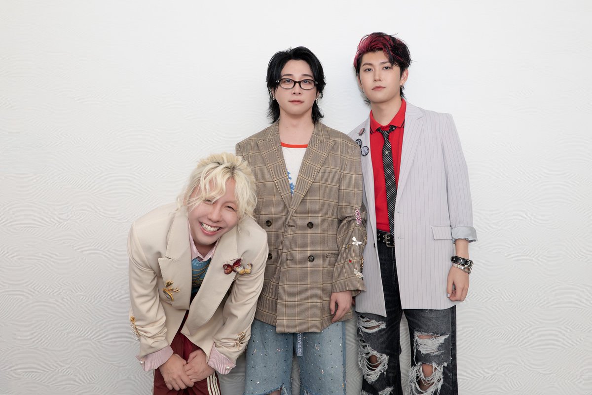 AORINGOHUZIN's tweet photo. テレビ朝日系「ミュージックステーション」
ありがとうございましたⓂ️
⁡
新曲『Brand New』初パフォーマンス、
いかがだったでしょうか🆕
テレビ朝日の屋上ステージからお届けしました🌃
⁡
皆さんからの感想も見てます🤟🤟🤟
引き続き『Brand New』盛り上げていきましょう🍏
⁡
▼配信リンク
https://t.co/zdG2Fi9sSF
⁡
#MrsGREENAPPLE
#Mステ 
#BrandNew
#ILoveYouの先へ
#スパイダーマン