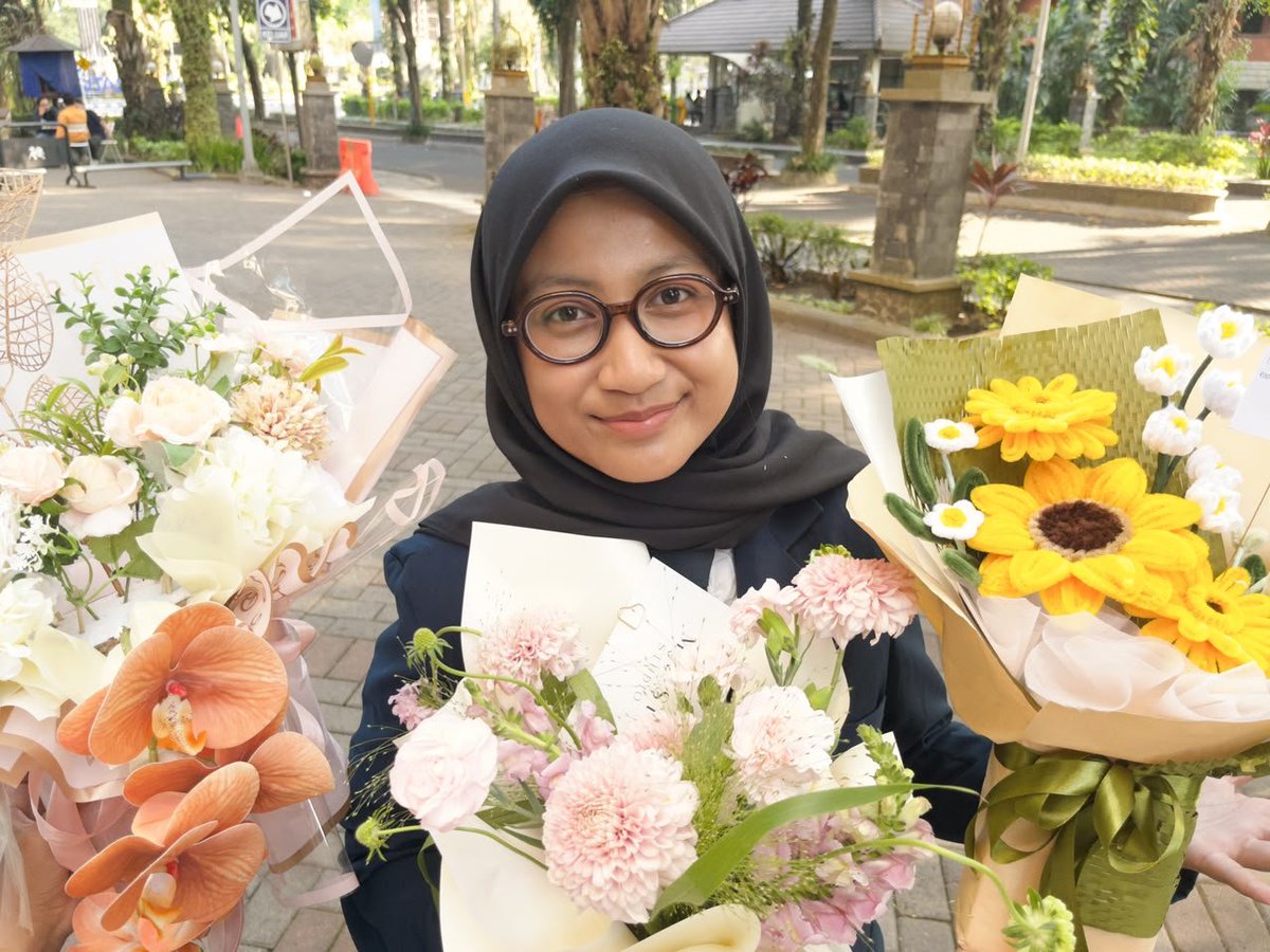 brchioo's tweet photo. so grateful berhasil menamatkan feb sampe m.e before 23 https://t.co/qm0R62Ytn6