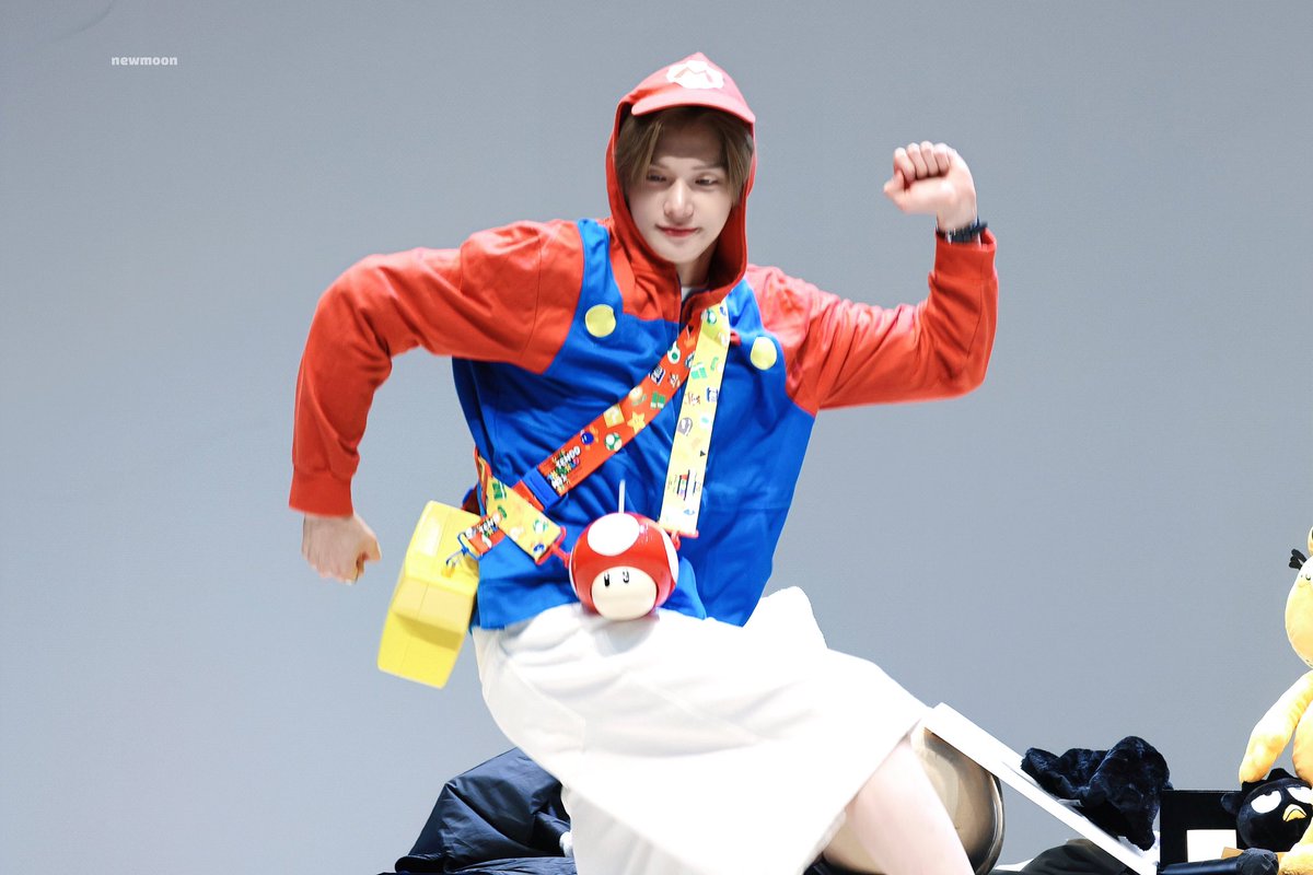 newmoon_iiii's tweet photo. 260717 🦊🤣

#연준              #YEONJUN              #ヨンジュン 
#TXT #TOMORROW_X_TOGETHER
#투모로우바이투게더 https://t.co/LeQTOv1N3s