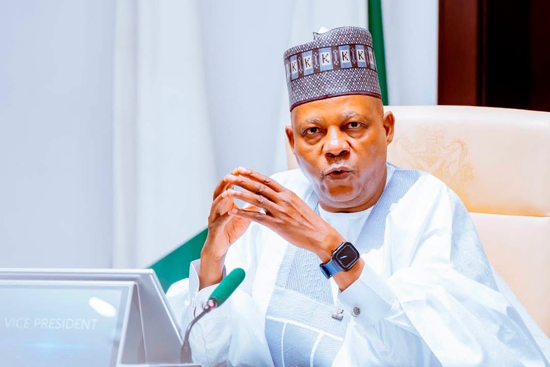 SheriffKakaAbba's tweet photo. STATE HOUSE PRESS RELEASE

VP Shettima Charges LG Chairmen On Driving Nutrition 774 At  Grassroots

• Says President Tinubu's commitment to nutrition is a governance directive that must become operational* 

• Demands ALGON's full participation in Local Government Committees on Food and Nutrition, functional structures at the community level

The Vice President Kashim Shettima has charged local government chairmen to drive the implementation of the Nutrition 774 (N-774) Initiative at the grassroots to improve nutritional outcomes in communities across Nigeria.

Accordingly, he directed the Association of Local Governments of Nigeria (ALGON) to actively participate in and strengthen the Local Government Committees on Food and Nutrition, ensuring they become centres of planning, coordination, implementation, and accountability in every council.

Senator Shettima gave the directive on Friday in Abuja during a courtesy visit by the National Executive Committee of ALGON on the Nutrition 774 Initiative to the Presidential Villa. He said the goal is to develop functional structures capable of delivering measurable improvements in nutrition at the community level.

"I believe that strengthening the Local Government Committees on Food and Nutrition therefore presents an important opportunity to reinforce this governance framework. These committees should become centres of planning, coordination, implementation and accountability within every Local Government Area.

"I urge ALGON to drive this process with determination so that every council develops functional structures capable of delivering measurable improvements in nutrition at the community level," he stated.

The Vice President told the ALGON Executive that President Asiwaju Bola Ahmed Tinubu's commitment to nutrition is a governance directive that must be strengthened in order to become fully operational.

His words: "The commitment of His Excellency, President Bola Ahmed Tinubu, to nutrition is a governance directive. Strengthening every tier of government is the pathway through which that directive becomes operational.

"National concern must become institutional action, institutional action must become measurable outcomes, and measurable outcomes must be reflected in healthier families, stronger communities, and children whose opportunities in life are no longer constrained by preventable malnutrition."

Noting that the seriousness of the Nigerian state will ultimately be judged by the quality of life enjoyed by its youngest citizens, VP Shettima maintained that the President is transforming leadership at the local government level, with councils increasingly delivering governance that reflects the needs and aspirations of the people.

He described local government chairmen as the closest tier of government to the people and the first responders to challenges confronting communities, underscoring that the absence of a coherent nutrition agenda at the local government level, which has created a significant gap, is unacceptable.

He continued: "Our state governments have made commendable contributions to improving nutrition outcomes. However, the absence of a coherent nutrition agenda across many Local Government Areas has created a significant gap within the governance framework established by the National Policy on Food and Nutrition.

"That gap weakens implementation where impact matters most. National ambitions cannot flourish if they lose momentum before reaching the communities they were designed to serve."

The VP, however, lauded ALGON's commitment to supporting the implementation of the Nutrition 774 Initiative, including the ongoing validation of pilot Local Government Areas and the association's collaboration with the Nutrition Technical Team and development partners.