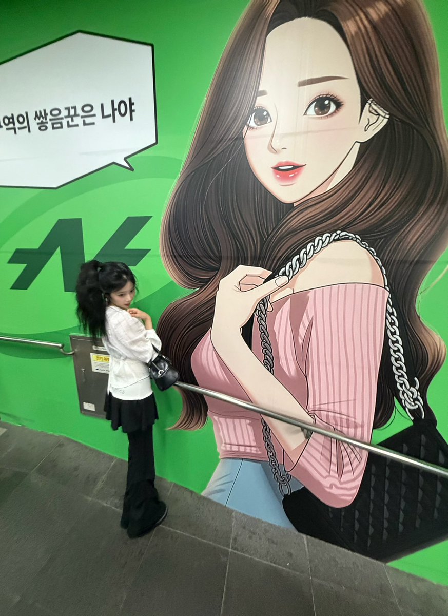Twixx404's tweet photo. #박솔비 oonlyrozy instagram update

#Do0t #Do0tproject https://t.co/rcSlDE6K7I