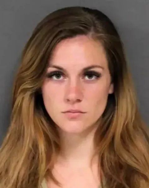 ACardioman's tweet photo. Cranmer was arrested last Tuesday, July 7, and taken to Ocean County Jail. She was charged with endangering the welfare of a child, manufacturing child s£xual abuse material, and possession of child s£xual abuse material, authorities said. #assult https://t.co/ZAI7QV5J9R
