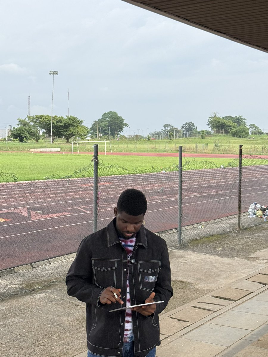 thisisTonbra's tweet photo. communitas!

Yesterday, a couple of the @arc community members in Osun gathered to yap fragmentation and compliance.

Had a swell time tbh.

Spot @_DeFiTreasure 👀 https://t.co/JF6iJy9F5e