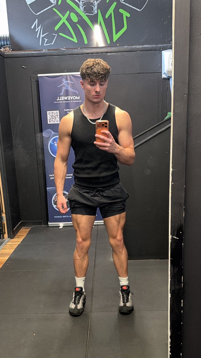 FindomCaiden's tweet photo. F*G Tax Friday…. 

Open that wallet and hand it all over. 

Weekend enjoyment is for real men. All you’re gonna do is pick up 2 extra shifts and send me it ALL. 😵‍💫🫰🏻

Findom Paypig Cashmaster https://t.co/FdVYJ2rE2g