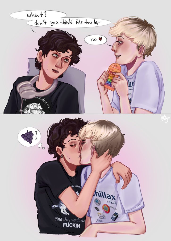 lulyaaaaaa's tweet photo. chapstick challenge when guys😀😀

#phanart https://t.co/x76R0YgVjc