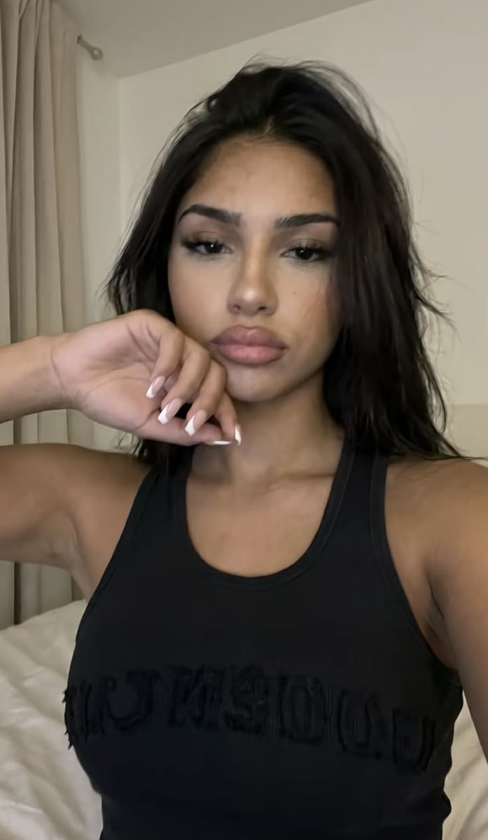 MalyClaui's tweet photo. Took a nap that completely ruined my sleep schedule. https://t.co/lsOP8qUqCp