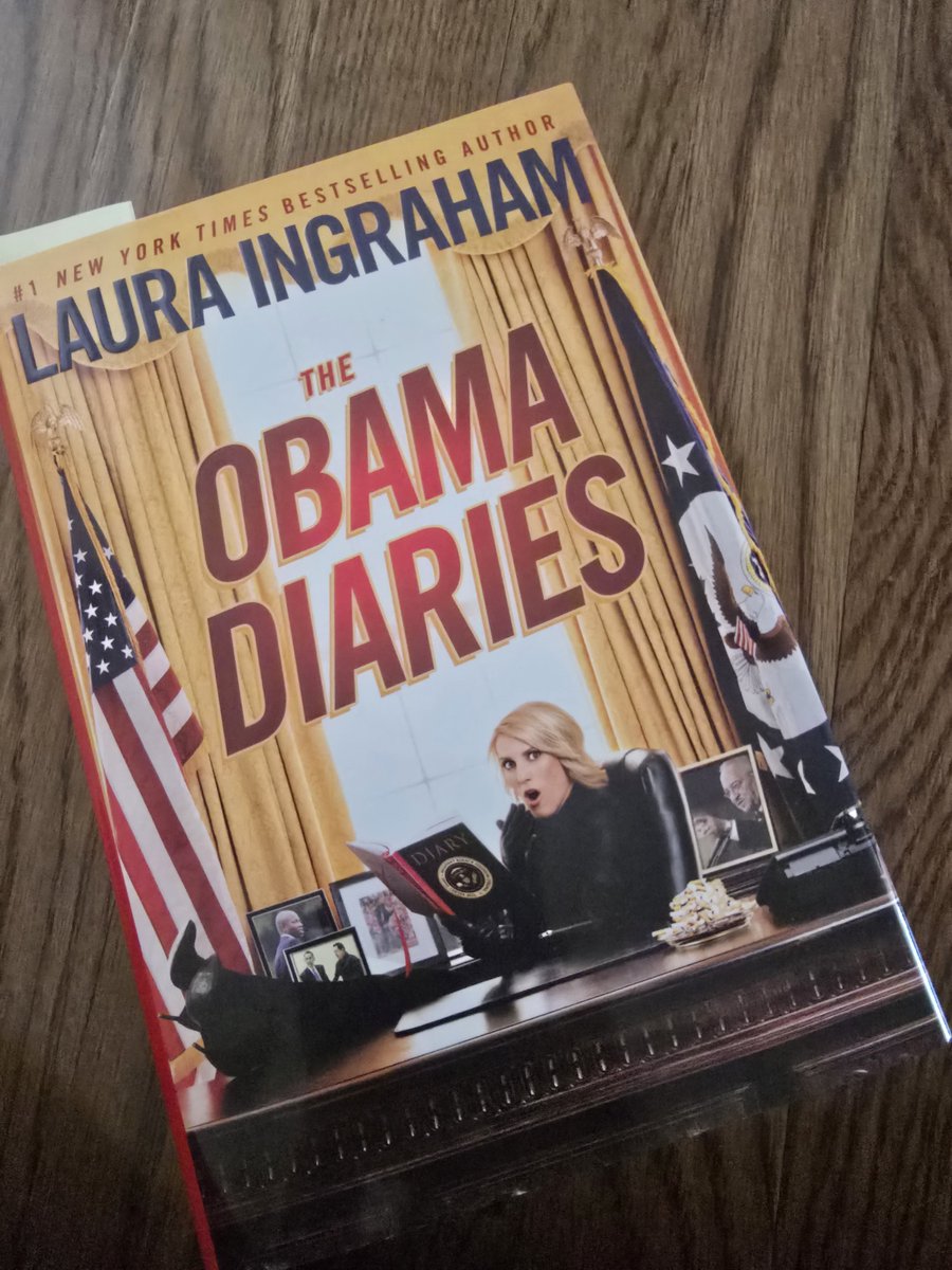 RoxyTravel1981's tweet photo. Omg what a read, sad Im reading it so late. OBAMA NEEDS TO BE ARRESTED ...how he ever got 2 terms 😩 https://t.co/TC9oO7fO1q