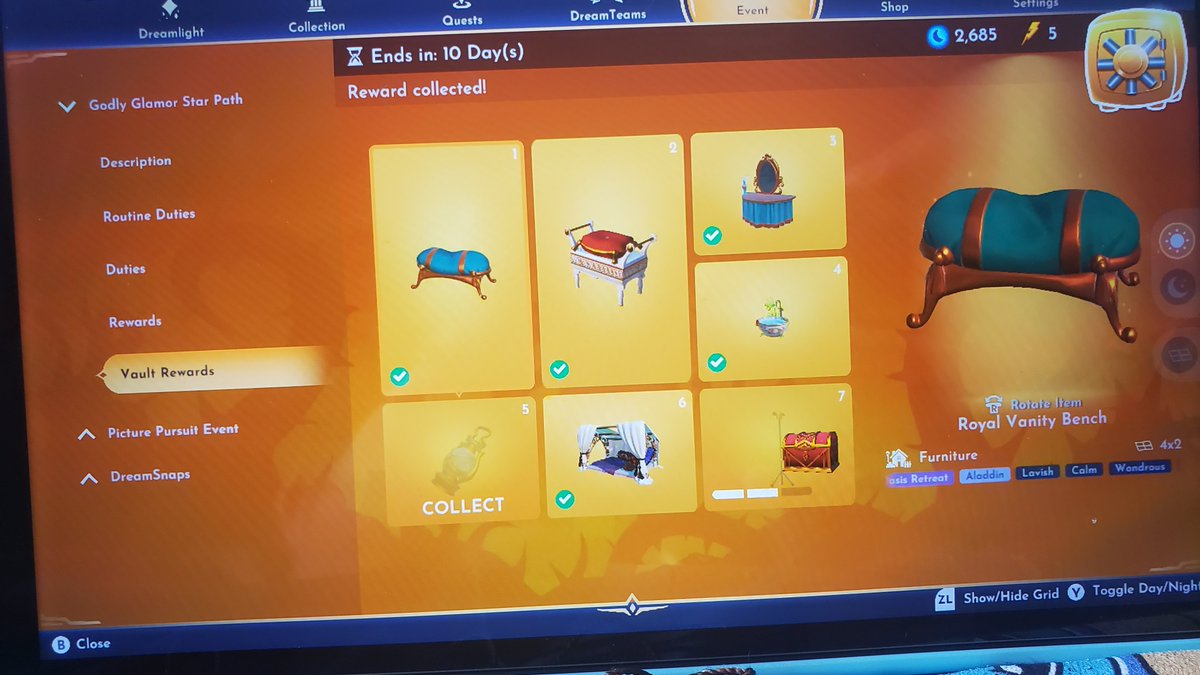 glitterchild88's tweet photo. Hey @DisneyDLV why can't I collect this reward? Or can someone else help me? https://t.co/cn7vpjAc6U