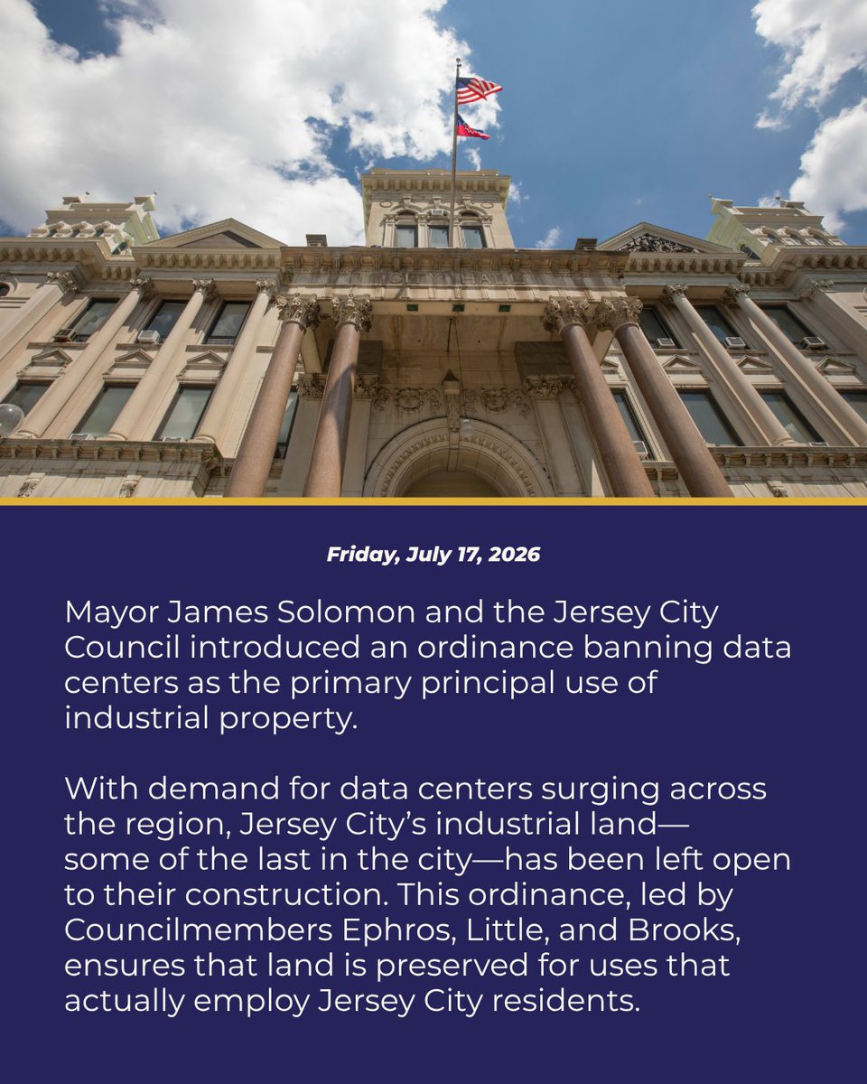 JerseyCity's tweet photo. NEWS: On Wednesday, Mayor James Solomon and the Jersey City Council introduced an ordinance banning data centers in Jersey City's industrial zone. https://t.co/hkDeOmgWDa