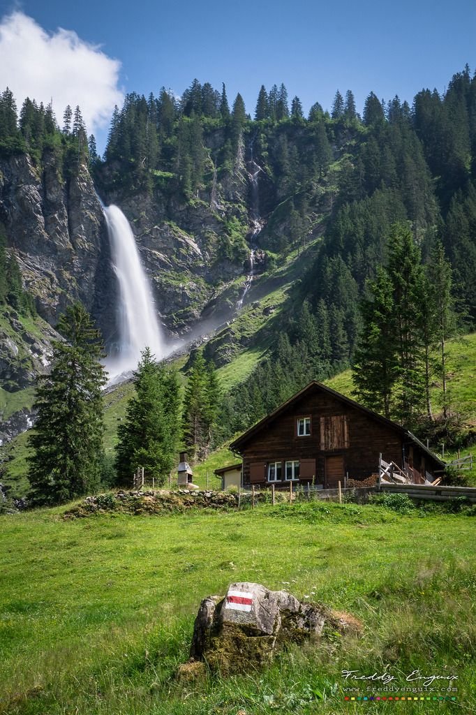 cities_pleaces's tweet photo. Swizerland beautiful 😍 views https://t.co/ZIiXxaYivl