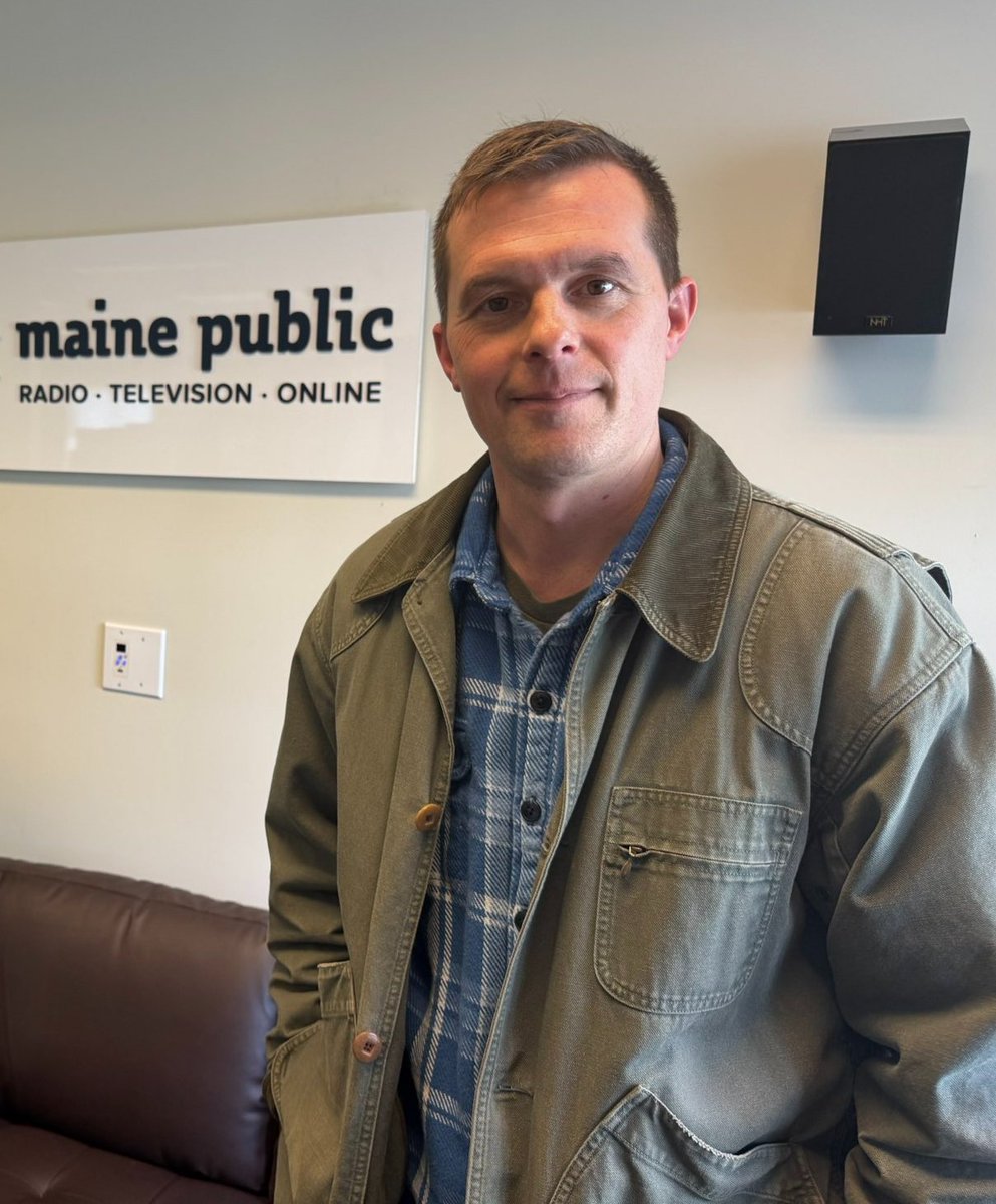 TheMaineWire's tweet photo. Jared Golden comments on his bipartisan bill to ban foreign donations in state and local referendum elections:

"While foreign nationals are already barred from contributing to candidate campaigns, current law does not prohibit them from financing issue-based ballot measures. The Stop Foreign Funds in Elections Act closes this loophole by amending the Federal Election Campaign Act of 1971 to extend the prohibition to every aspect of our electoral system."

The bill has passed unanimously in the House of Representatives
