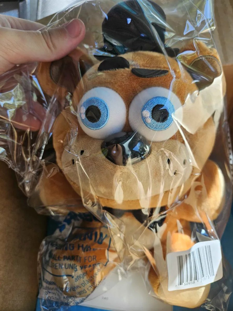 RattyCheeze's tweet photo. The updated versions of the Sanshee FNaF Plushies have already began shipping out and quickly arriving to people!

via @ColdMil12984994 https://t.co/Dyvh2MKVEK