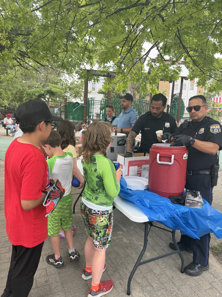 PPD03Dist's tweet photo. Balls and Bubbles 2026 🫧 🏈 🏀 Great turnout at all of our stops! We’d like to thank everyone who donated to make this event possible. We hope everyone enjoyed the water ice, music, and fun! We will see you July 2027! https://t.co/Qj6o7PU72H