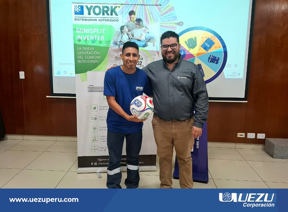 CorporacionUezu's tweet photo. 🎉🏅 ¡La suerte también se hizo presente en #Pucallpa! 🎁✨
Como parte de nuestra capacitación presencial junto a #YORK y Corporación Uezu, vivimos un momento especial con la entrega de premios a los participantes. ⚽🙌🚀❄️
#AireAcondicionadoYORK #CorporacionUezu https://t.co/Tt46CszGfJ