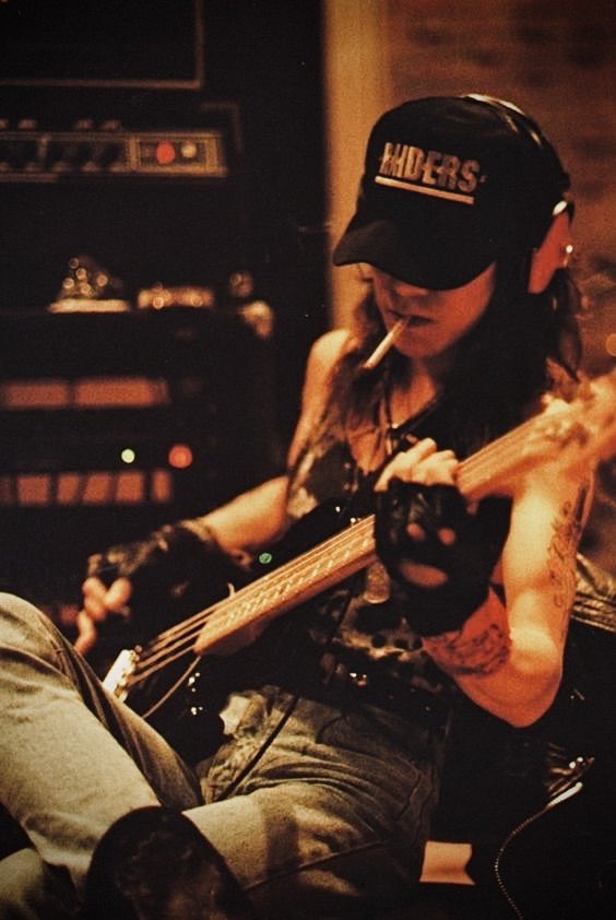 ehrk1975111's tweet photo. 今日はTAIJIさんの命日でした

R.I.P https://t.co/sNLaSpxRUL