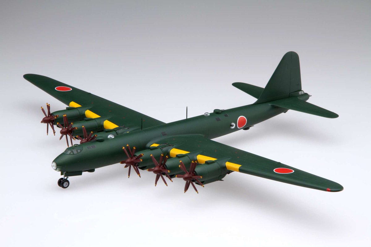 fujimi_kikaku's tweet photo. こんにちは #飛行機担当のひとりごと です。今週は再生産告知の追加情報。1/144富嶽です！
みなさんはあーあのバカでかい計画機ね、ぐらいには認識されてるかと思いますが、この富嶽、見れば見るほど尋常じゃないです。翼幅はB-52よりも広くて、6基のエンジンでプロペラは計48枚、しかもこのエンジン、あの誉より大排気量の18気筒を前後に串刺しした36気筒なので、合計216気筒で総排気量57万8,400cc、とだんだん数字が意味不明になってきて逆に凄さが伝わらなくなっちゃう気もしますが…
ともあれ #フジミ模型 の富嶽、ときどき再生産してもいつの間にか在庫なくなっちゃう隠れベストセラーなので、お店で見かけたらぜひ！#模型でみんなを笑顔にする