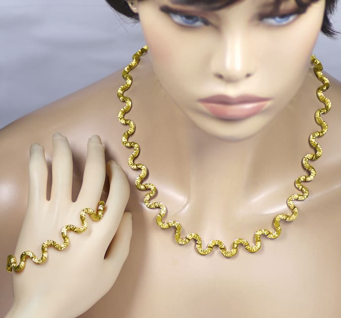 juweliere's tweet photo. https://t.co/Mxa6vmjTXb - #Design
#Collierkette
#mit
#Armband
#Gelbgold
#14K
#Gold
#Juwelier - Gelegenheit nur 1 Mal lieferbar! Vergleichen sie unsere günstigen, sensationell billigen Preise! Schätzwert 19.800* Euro - bei uns NUR 7467 Euro https://t.co/a5ZLcRuK4e