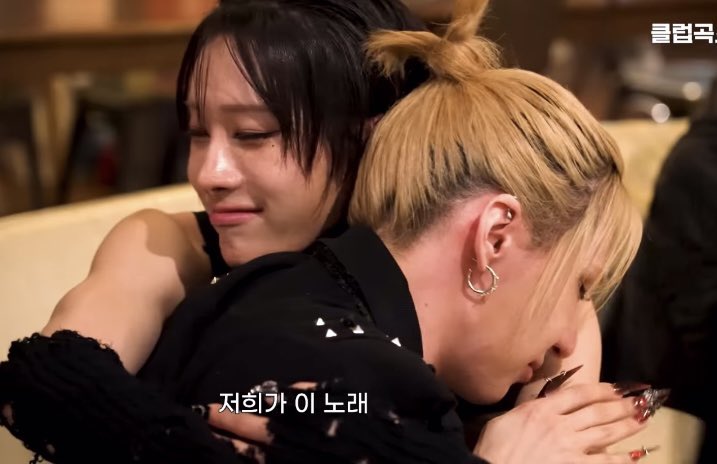 kfcrui's tweet photo. they’ve been together through everything 💔💔💔💔💔💔💔💔💔💔💔💔💔💔💔💔💔💔💔💔💔💔💔 https://t.co/WwgXCGY2hH
