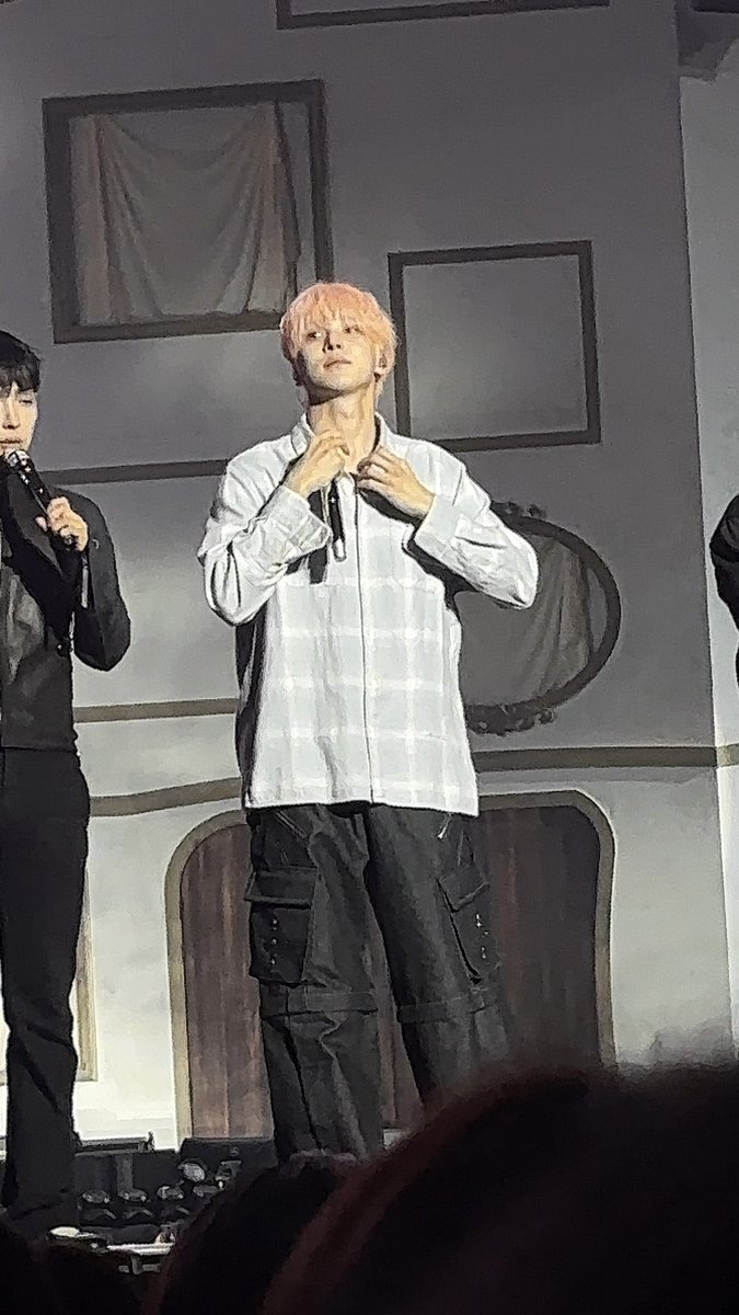 dung2d2's tweet photo. 잼썻튜... 강아지 봐서 좋았다 https://t.co/a1dHoy4Gwz
