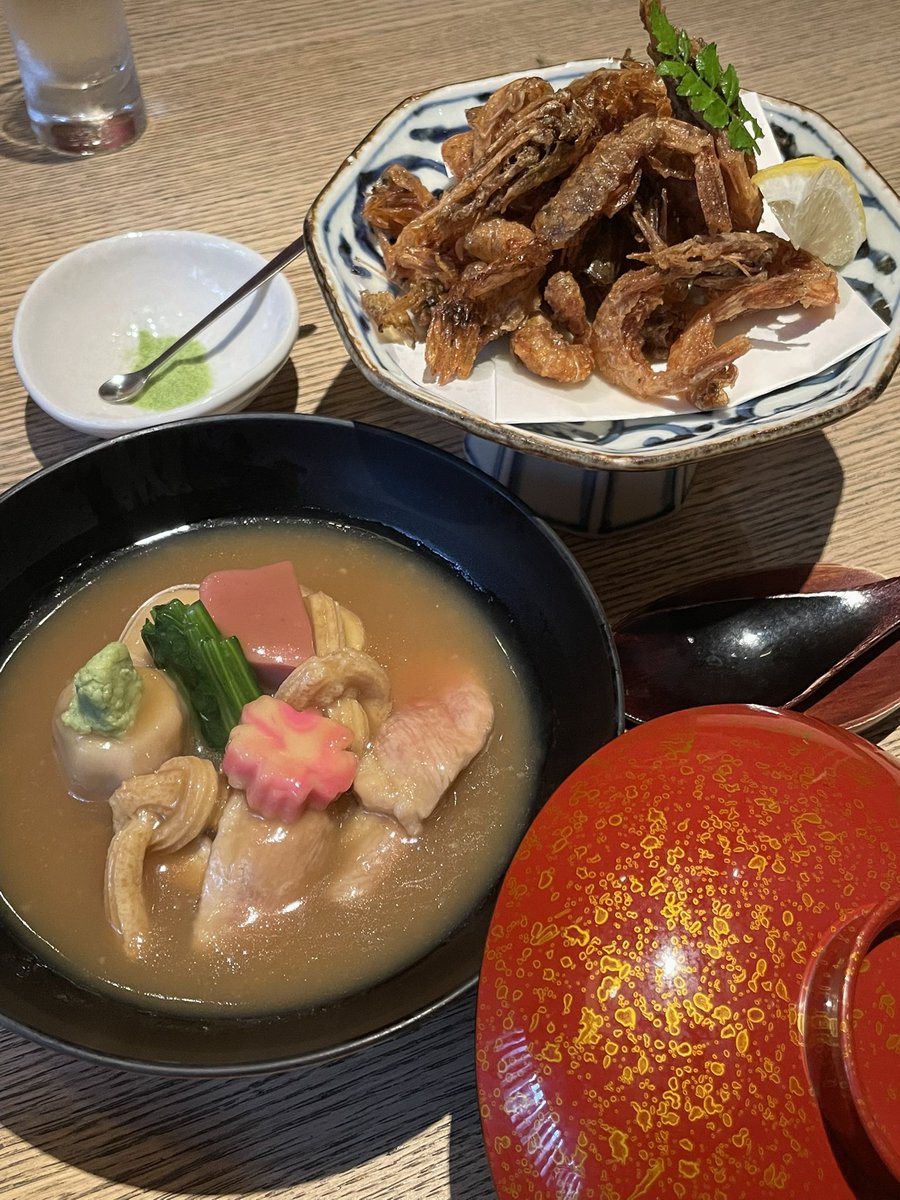 fujya_ko's tweet photo. 金沢旅2日目〜！
東茶屋街を軽く散策して飲食店でひたすら喋る！　これもう次回から観光のターン要らないなw
最終のサンダーバードで無事帰宅。
楽しゅうございました！！！ https://t.co/ApjYfTDJQV