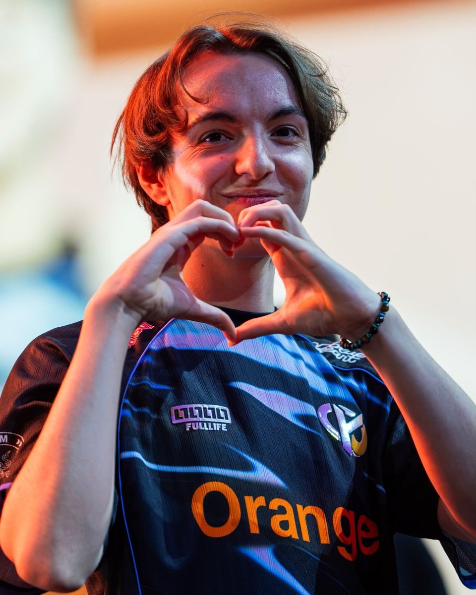 TeamFRA_Esports's tweet photo. CALISTE 11/1/14 CONTRE LA CHINE !

LE PRODIGE 👑 https://t.co/67Ntvihp97