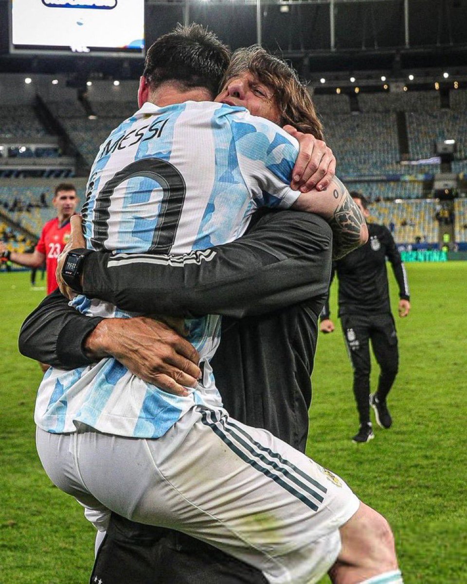 Messibo_'s tweet photo. Messi 🔥 https://t.co/N0KaJq4XFg