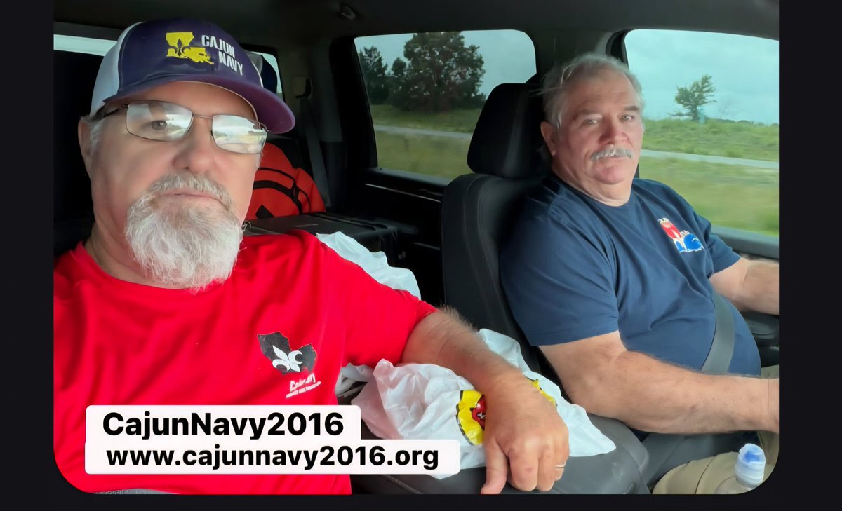 Unitedcajunnavy's tweet photo. ***FRAUD ALERT*** The grifters and scammers are at it again! A group identifying as "Cajun Navy 2016"  who is NOT authorized by any EOC in Texas  is posting copied images to raise money pretending to be us. Please be aware, don't get SCAMMED! WE ARE THE ONLY LEGIT CAJUN NAVY! https://t.co/E3NNF5uy2Q