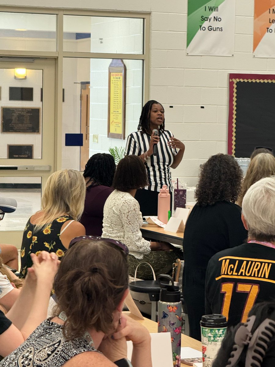 AADULLC's tweet photo. Educators recently collaborated at our Virginia Beach model schools for SAME Professional Development! Participants learned how to explain, identify, evaluate, and implement SAME strategies that strengthen school culture and support student success. #SAME #LearninginAction https://t.co/9lVcJOOKV5