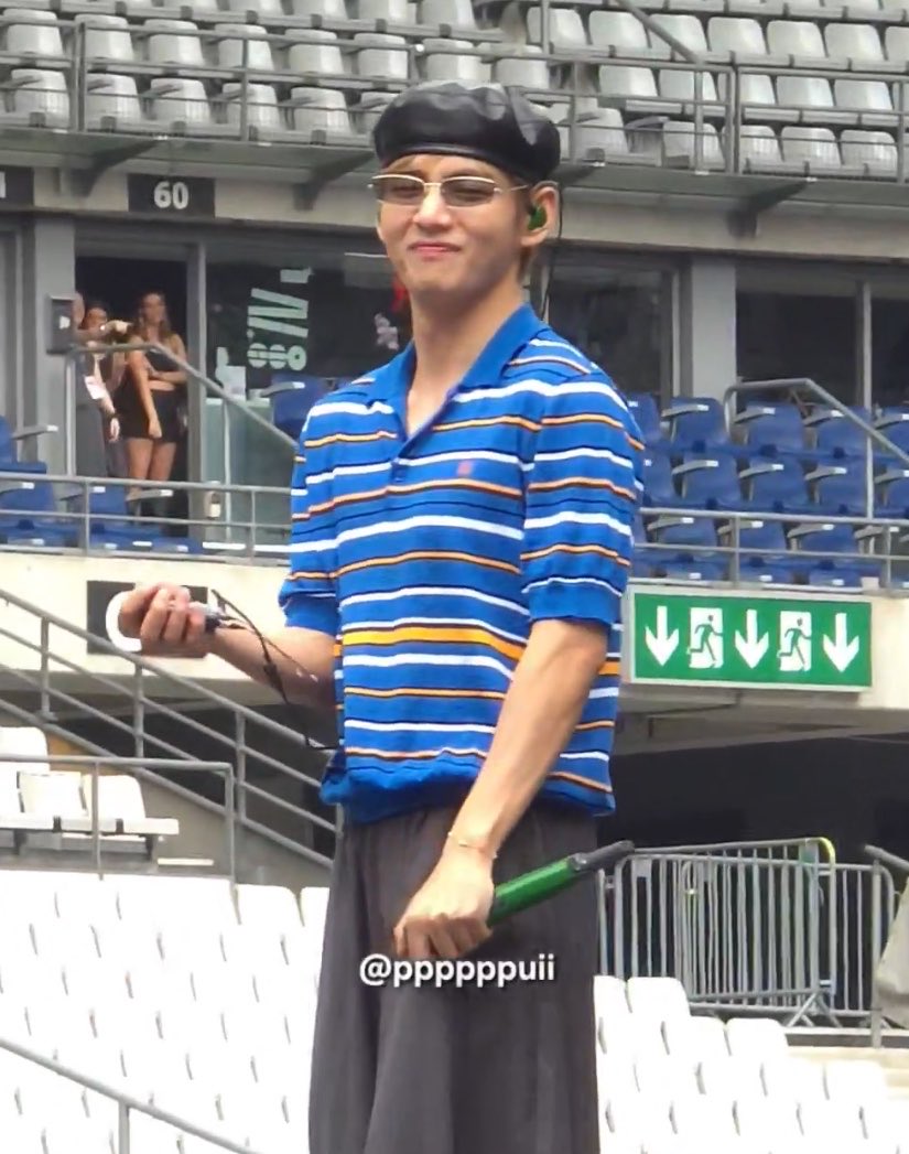 Supbnj's tweet photo. ยิ้มดื้อมากกกมุอ้วน มันเขี้ยวแก้มหนูที่ปุดในโลก มาให้กิมซะดี ๆ https://t.co/wIdbptAkZI