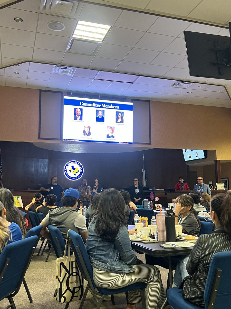 BlancaCruz444's tweet photo. Our district AI Committee empowering our Special Education staff on the responsible use of AI ✨💻
“The teacher’ role in AI: The Human Filter, AI suggests, teachers decide”
#WeAreSomosSanEli https://t.co/8yprc5fd75