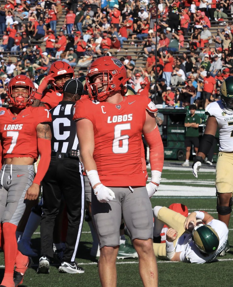 kaithelobo's tweet photo. Please give New Mexico their correct silver pants . Yall tried to make them gray so they could fit the anthracites but it’s not the same . Need to lighten them up just a tad . Fighting for this til we get this fixed https://t.co/Clt3HpDbpq
